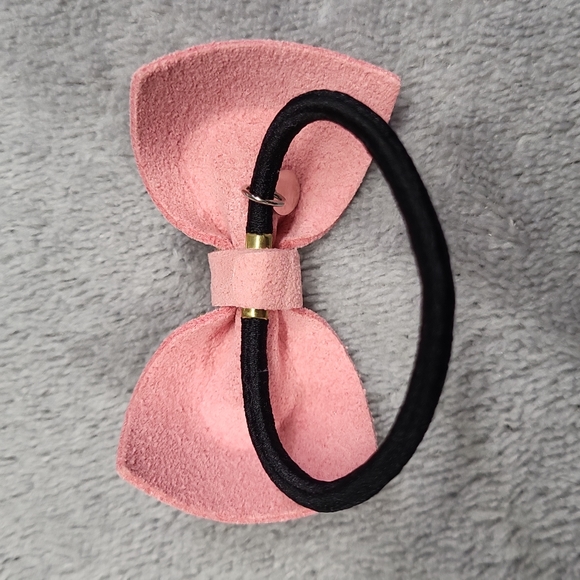 NWOT Two Hair Ties 💖 - Picture 4 of 7
